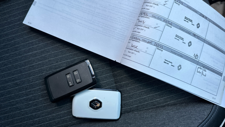 Renault Clio 1.6 E-TECH full hybrid 145 Techno 5dr Auto Hybrid Hatchback